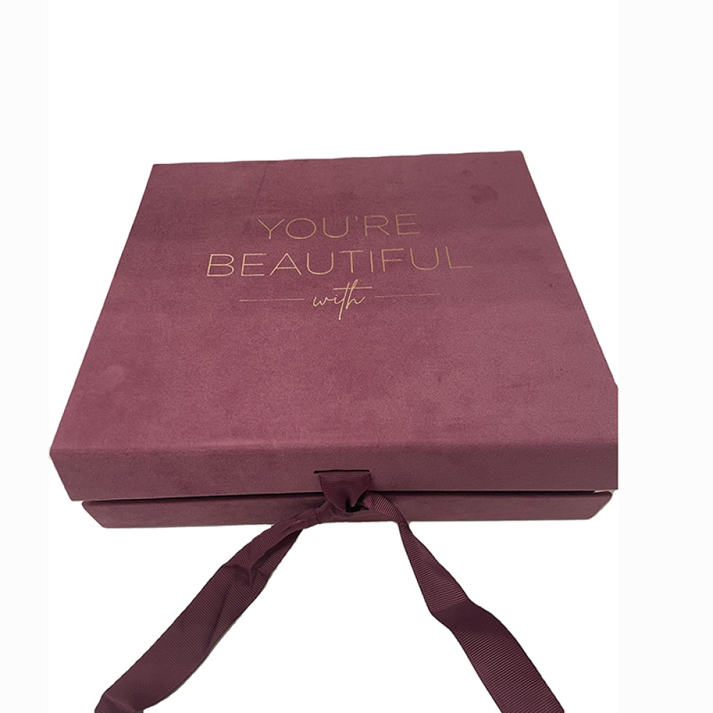 Custom Cardboard Velvet Fabric gift box packaging with hot foil stamping and ribbon